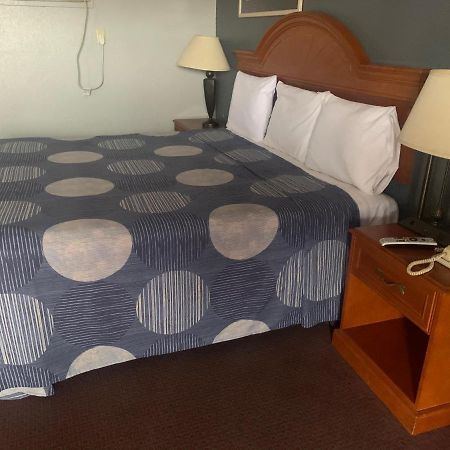 Hickman'S Motel Аспермонт Экстерьер фото